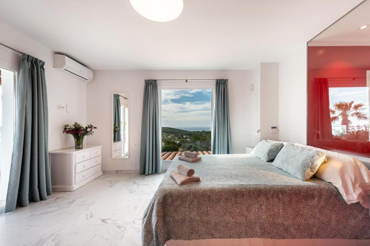 Villa Can Joan I - Fantastic Sunset Views And Family Friendly - サンアントニオアバド エクステリア 写真