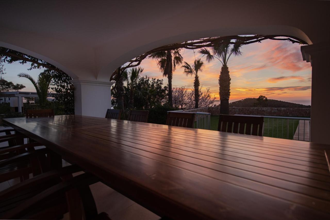 Villa Can Joan I - Fantastic Sunset Views And Family Friendly - サンアントニオアバド エクステリア 写真